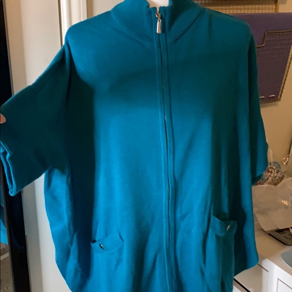 White House cardigan - Picture 4 of 5